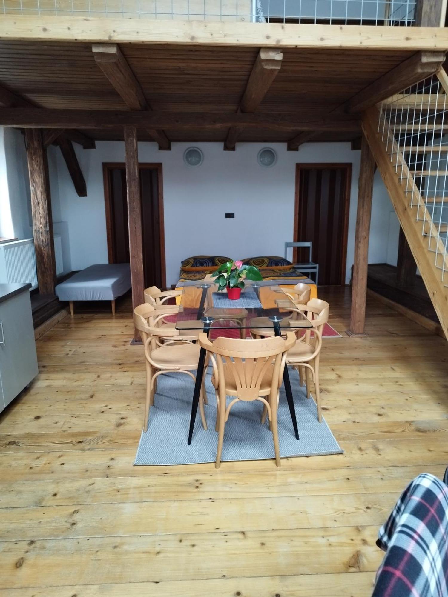 Horni U Chrudimi Apartment Hermanuv Mestec